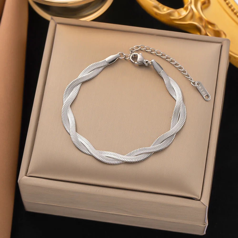 NWT Silver Herringbone Bracelet - Layered Twisted Multi-Strand Chain -Minimalist